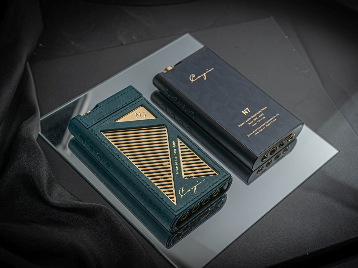 N7 Leather Case