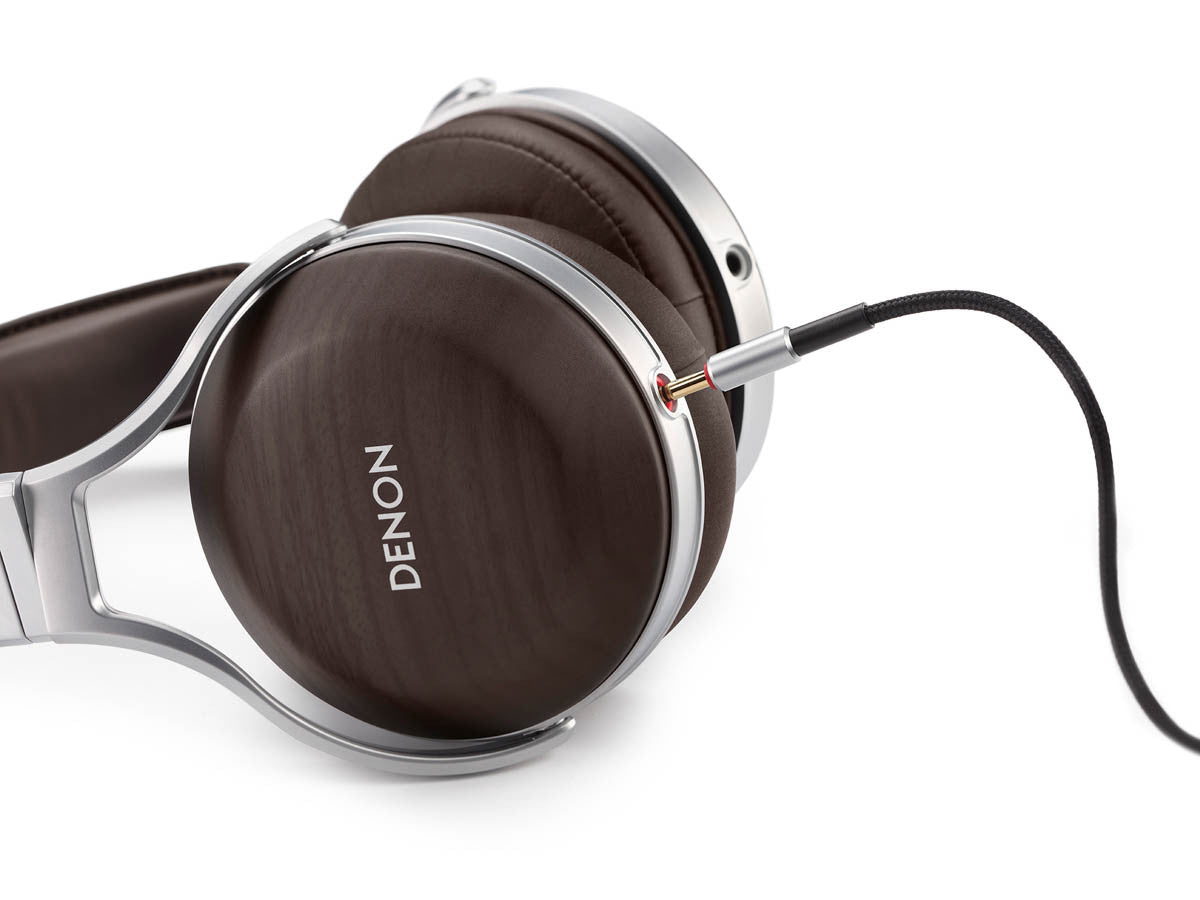 DENON AH-D5200 headphones with Zebrawood cups
