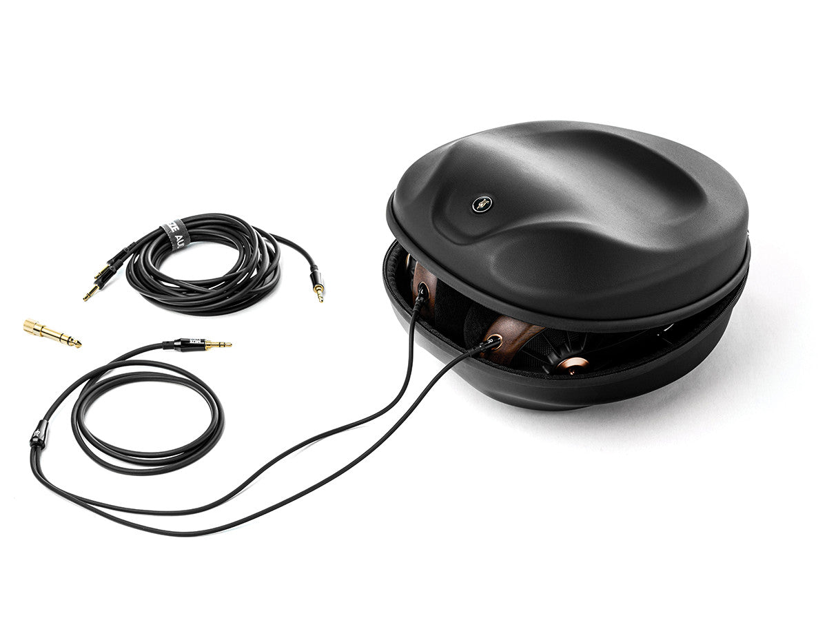 Meze 109 Pro Headphone Package Contents
