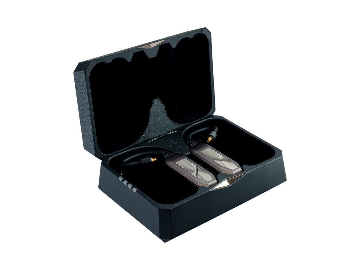 iFi GO pod Max Wearable Lossless HD Bluetooth DAC and Headphone Amp - Thumbnail 2