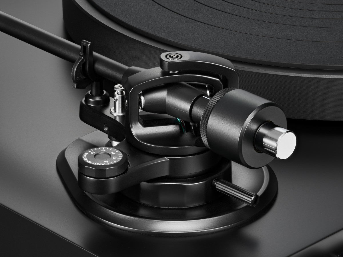 AT-LP8X Direct-Drive Turntable