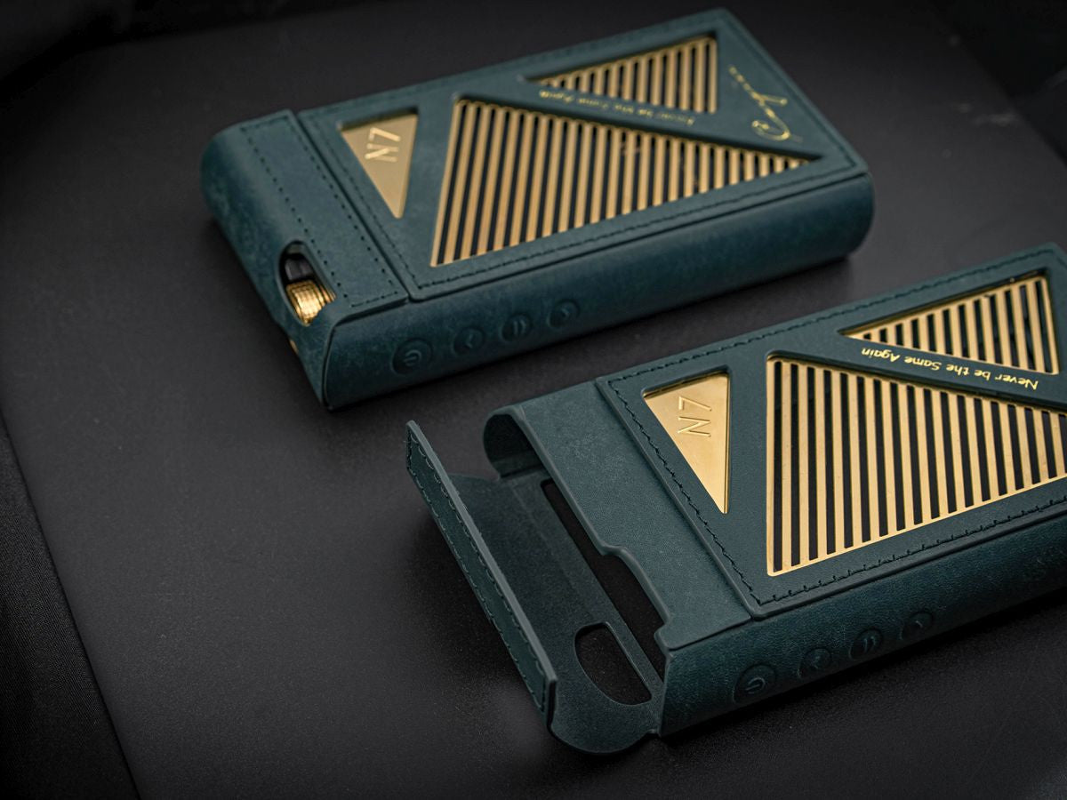 N7 Leather Case